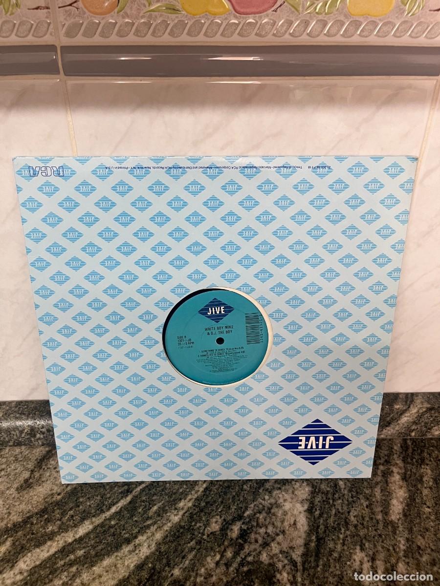 Discos de vinilo: White Boy Mike & D.J. The Boy Something To Dance To