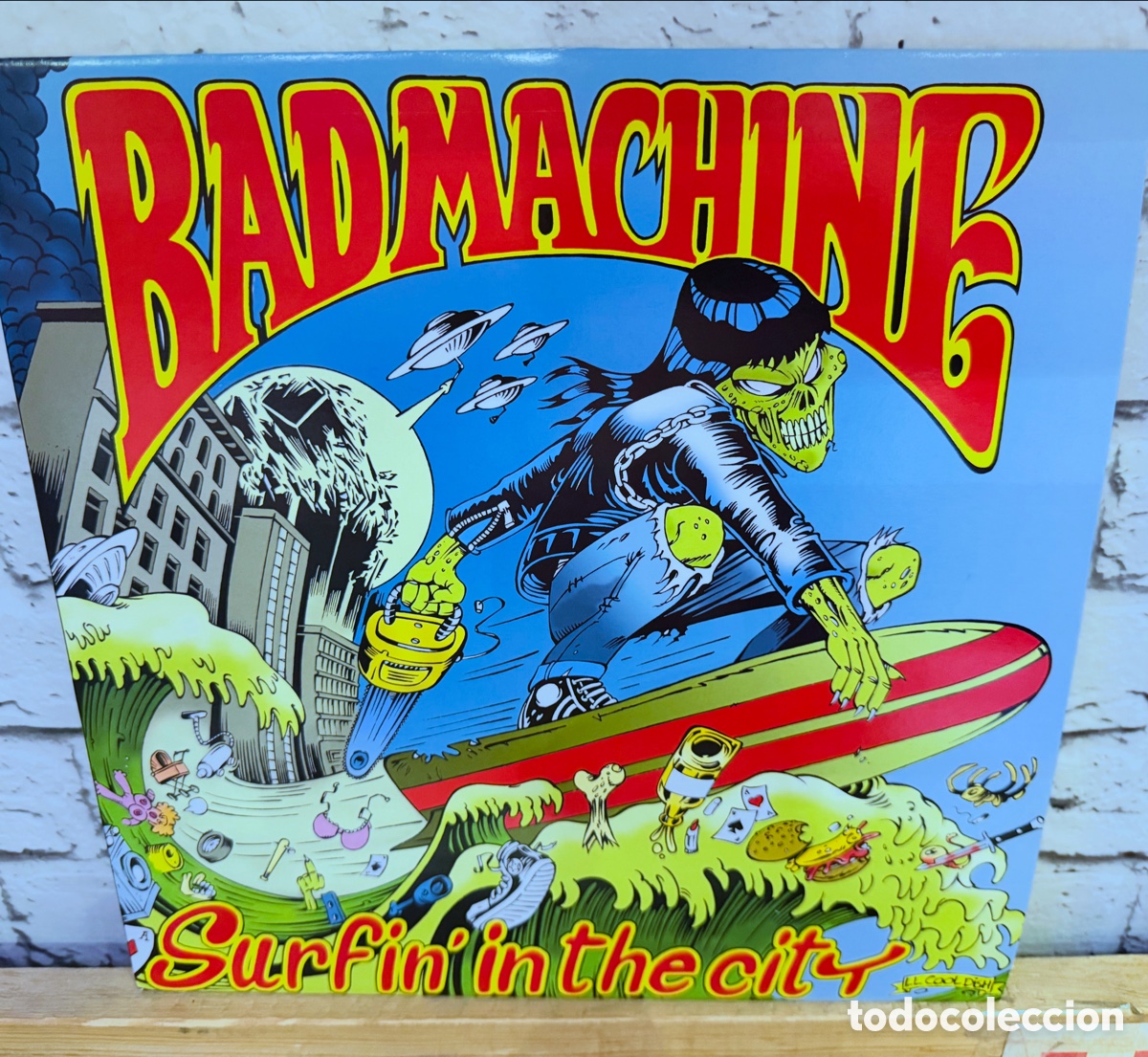 Discos de vinilo: Bad Machine &lrm;&ndash; Surfin' In The City. Lp vinilo . Punk - surf
