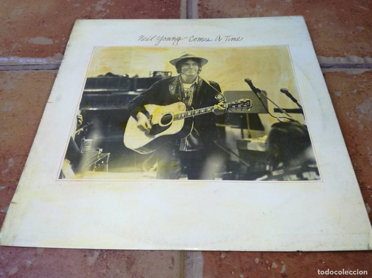 Discos de vinilo: NEIL YOUNG-COMES A TIME-EDICI&Oacute;N ESPA&Ntilde;OLA-EN MUY BUEN ESTADO