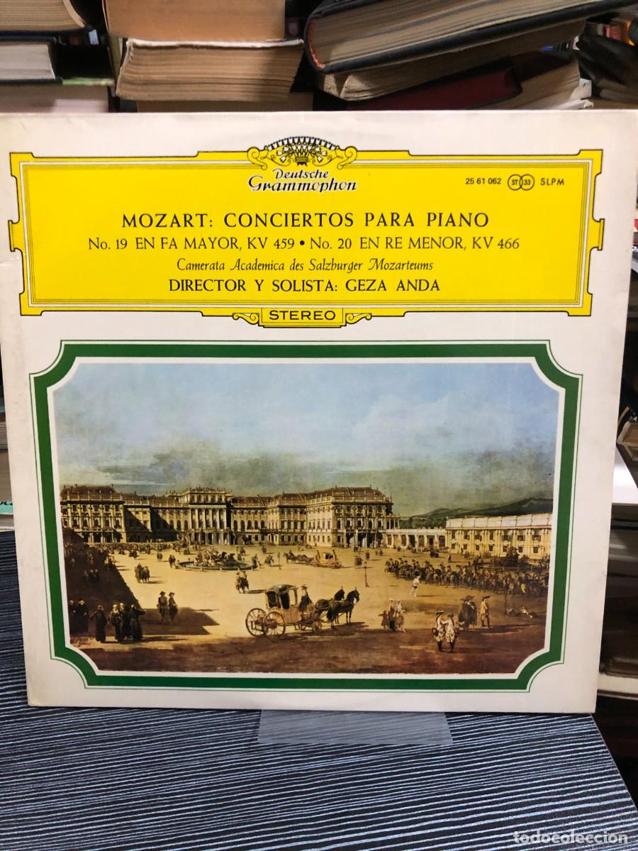 Discos de vinilo: Conciertos para piano No. 19 (KV 459) y No. 20 (KV 466) W. A. Mozart