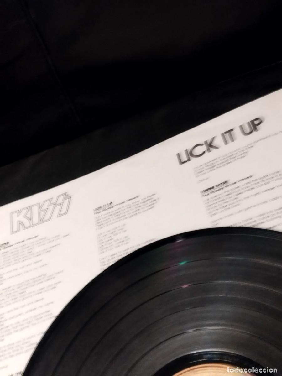Discos de vinilo: Kiss &ndash; Lick It Up. Vinilo lp. - Foto 3