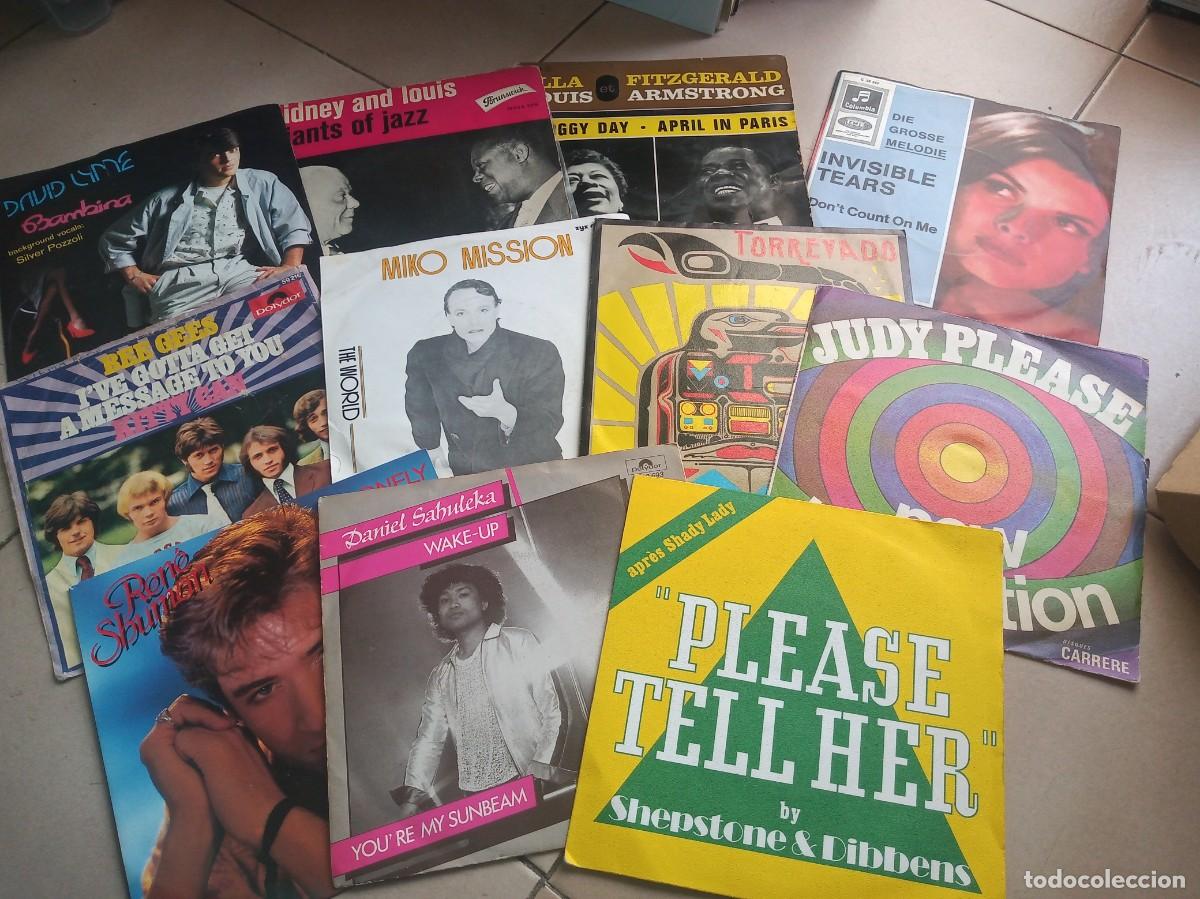 Discos de vinilo: LOTE 25 SINGLES VARIADOS. - Foto 2