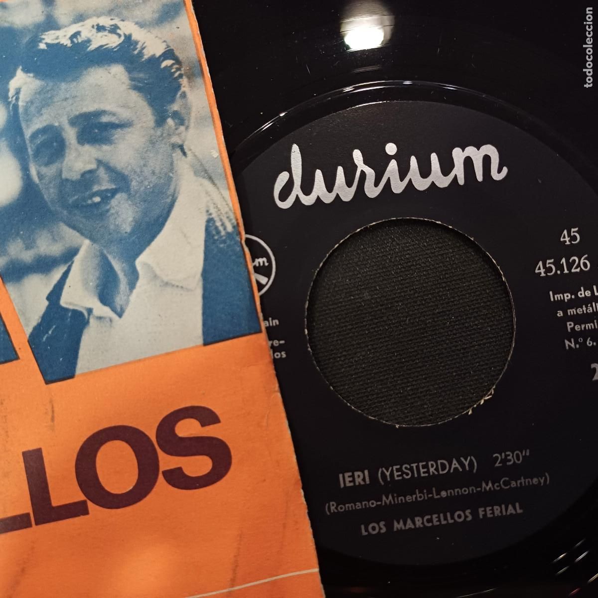 Discos de vinilo: LOS MARCELLO FERIAL/Y LA VIDA CONTINUA/SINGLE. - Foto 2