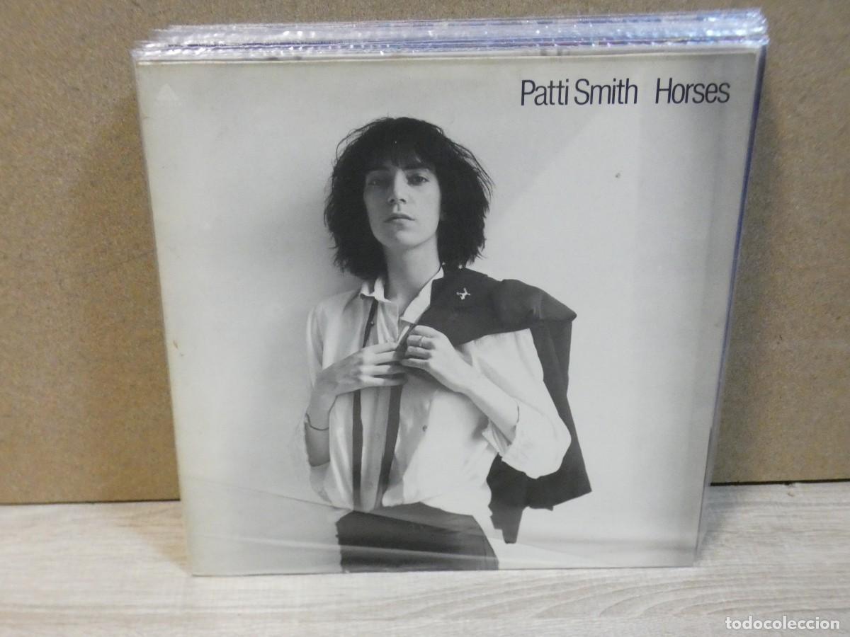 Vinyl records: ARKANSAS1980 CAJJ751 VINILO BUEN ESTADO PATTI SMITH HORSES