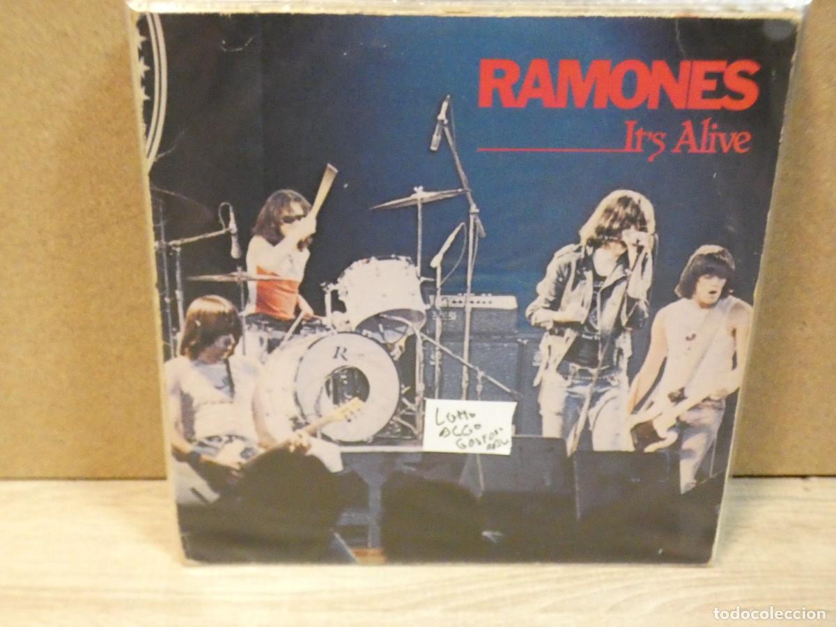 Dischi in vinile: ARKANSAS1980 CAJJ751 VINILO BUEN ESTADO RAMONES IT&acute;S ALIVE DOBLE LOMO ALGO PELADO
