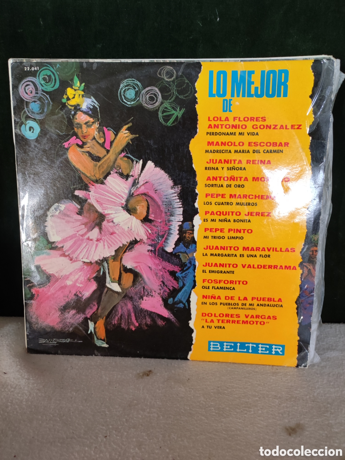 Discos de vinilo: Lo mejor de Lola flores Manolo Escobar etc&eacute;tera