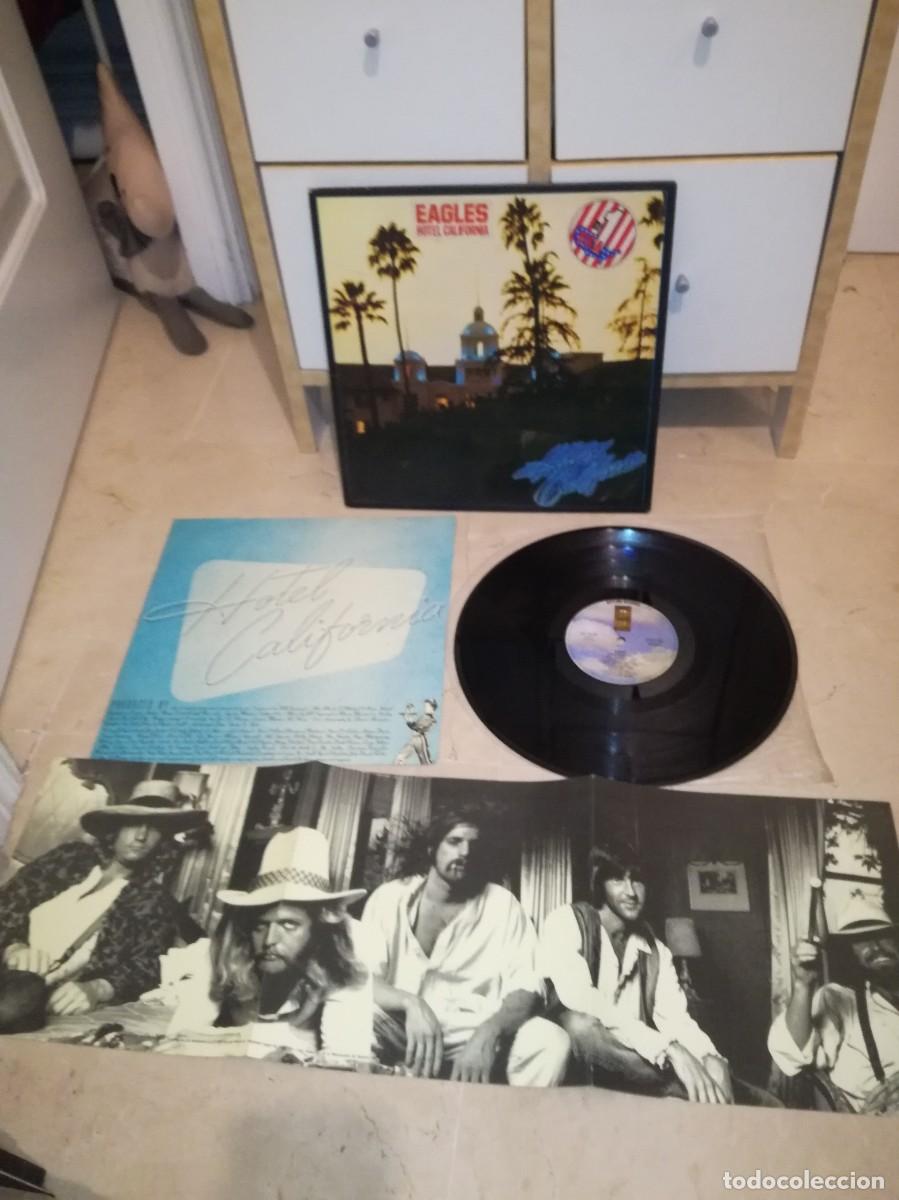 Discos de vinilo: EAGLES-HOTEL CALIFORNIA-GATEFOLD-CONTIENE ENCARTE Y POSTER-ORIGINAL ESPA&Ntilde;OL 1976
