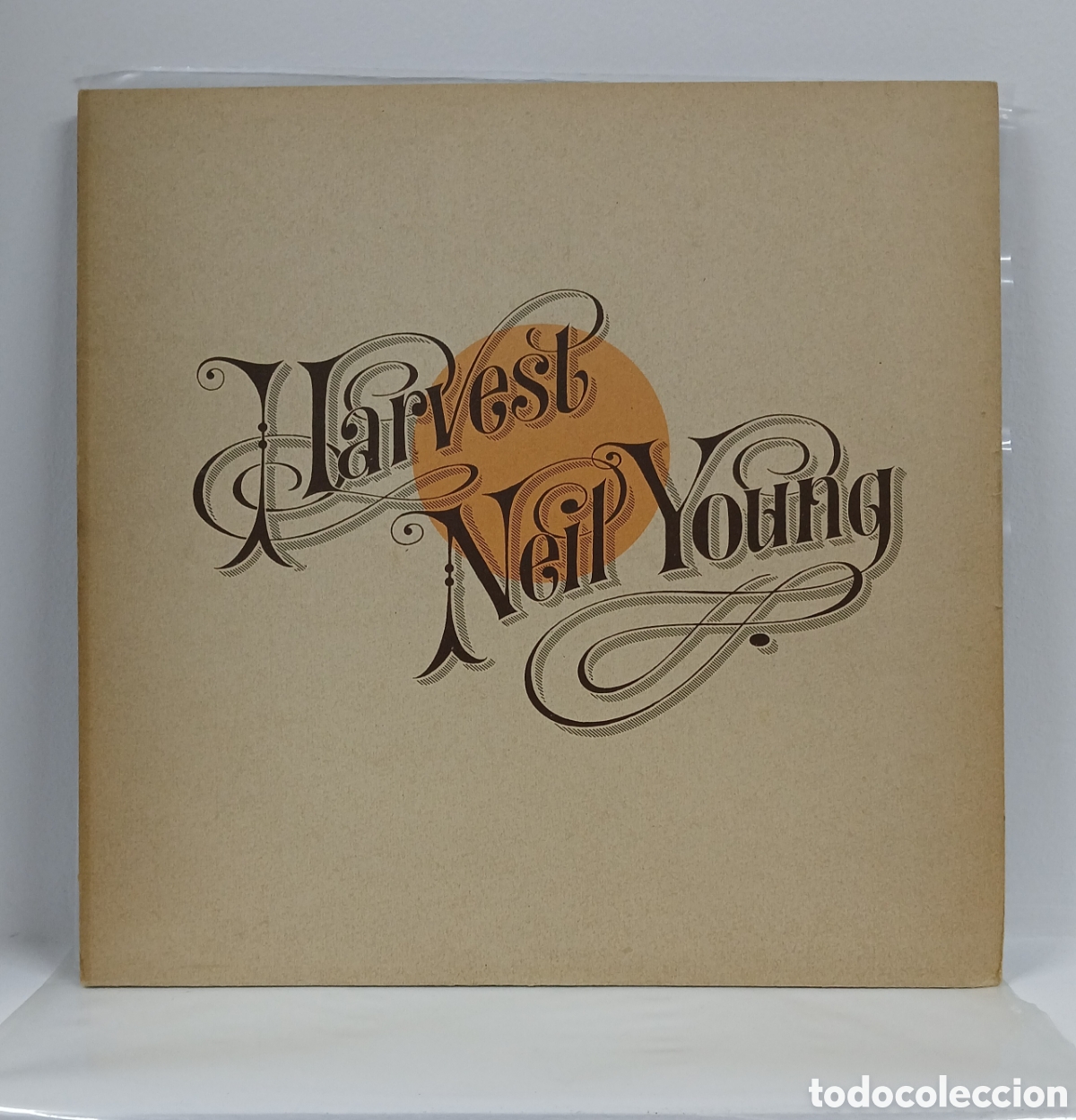 Discos de vinilo: NEIL YOUNG &rdquo; HARVEST&rdquo; LP. REED. GATEFOLD. GERMANY. REP 44 131 (MS 2032) (VG+)