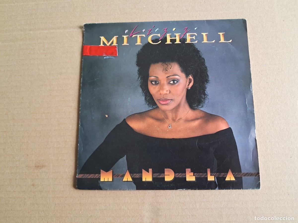 Discos de vinilo: LIZZ MITCHELL - MANDELA SINGLE 1988 + HOJA MINI POSTER PROMOCIONAL EDICION ESPA&Ntilde;OLA