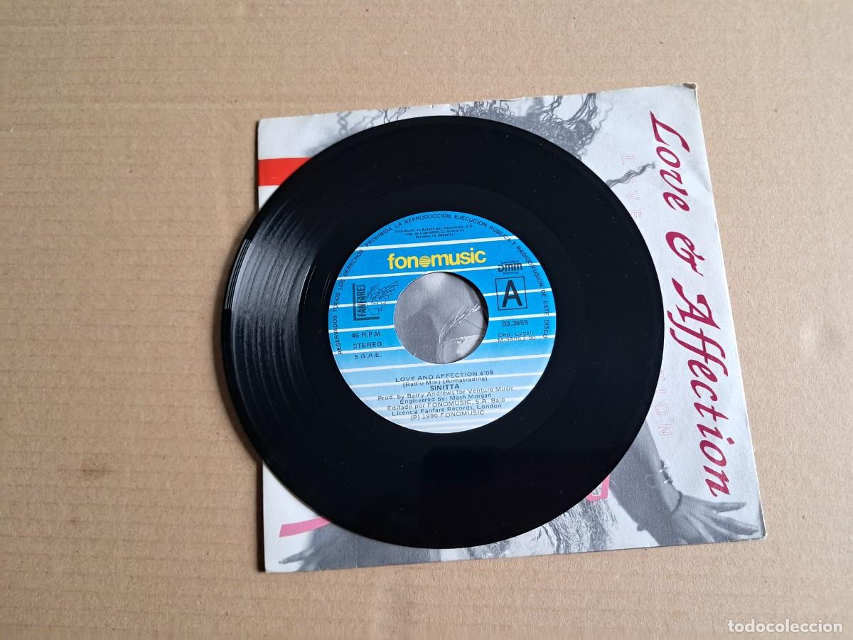 Discos de vinilo: SINITTA - LOVE AND AFFECTION SINGLE 1990 EDICION ESPA&Ntilde;OLA - Foto 2