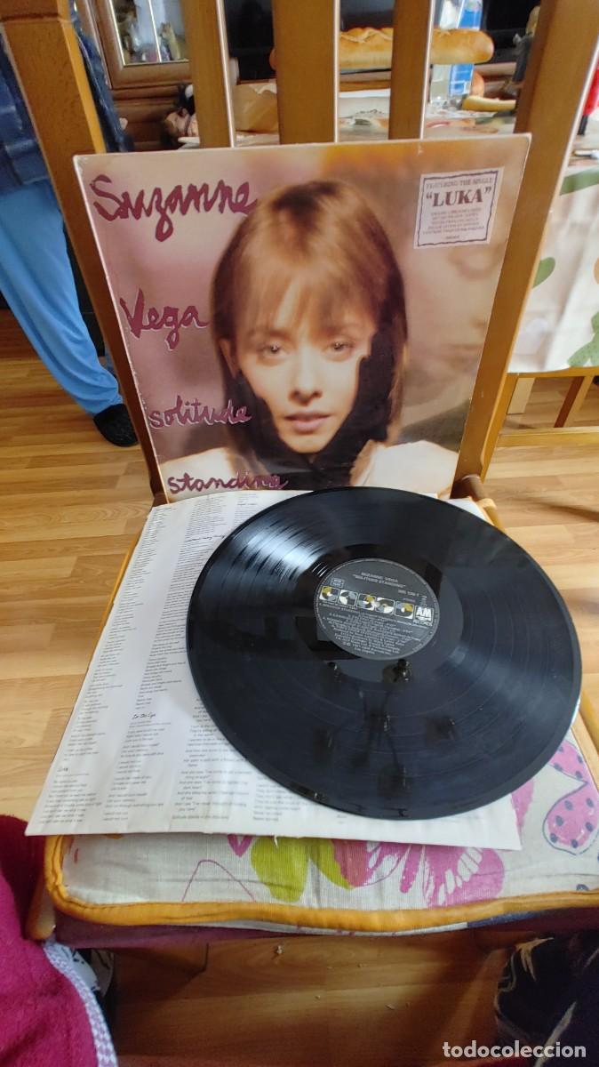 Discos de vinilo: SUZANNE VEGA-LP SOLITUDE STANDING-ENCARTE LETRAS