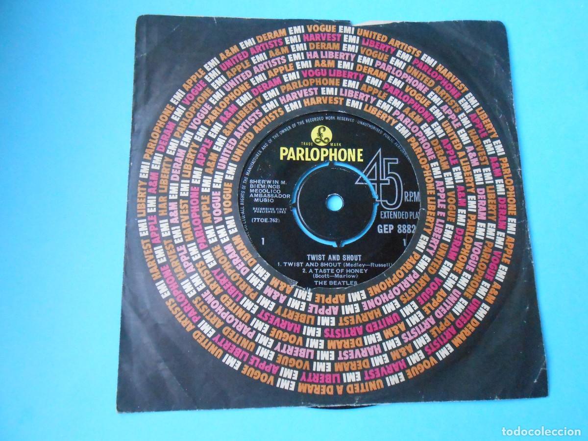 Discos de vinilo: BEATLES, THE, EP, TWIST AND SHOUT + 3, PARLOPHONE GEP 8882, GENERIC (SIN FUNDA) GT. BRITAIN
