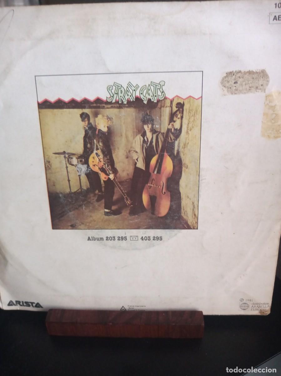 Discos de vinilo: STRAY CATS - ROCK THIS TOWN - SINGLE. - Foto 2