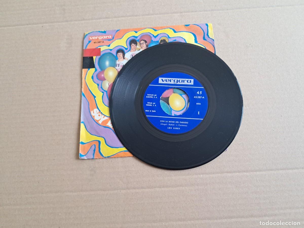 Discos de vinilo: LOS SIREX - CON LA MITAD DEL PARAISO SINGLE 1969 - Foto 2