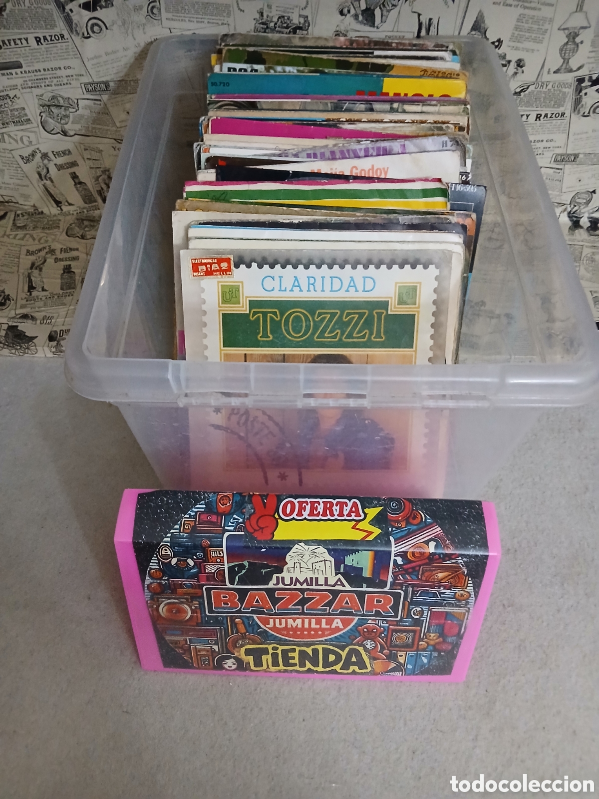 Discos de vinilo: Caja lote de singles 45rpm