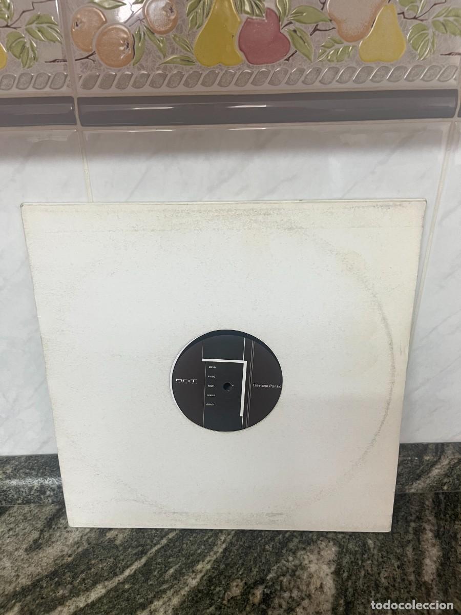 Discos de vinilo: Gaetano Parisio Advanced Techno Research 4/10