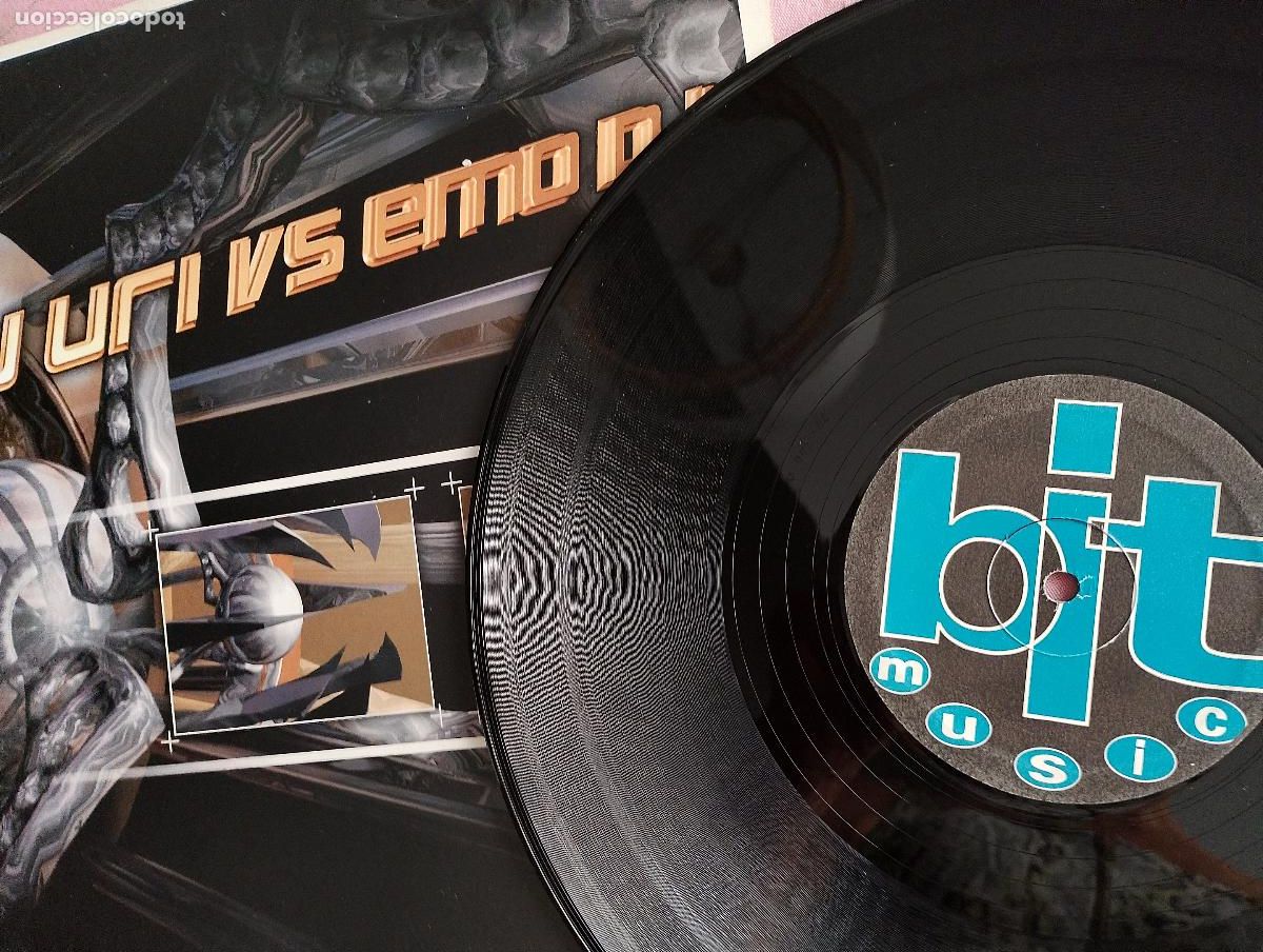 Discos de vinilo: Uri vs. Emo DJ &ndash; Basstard, 2004,Electronic,Hardcore, Hardstyle - Foto 2