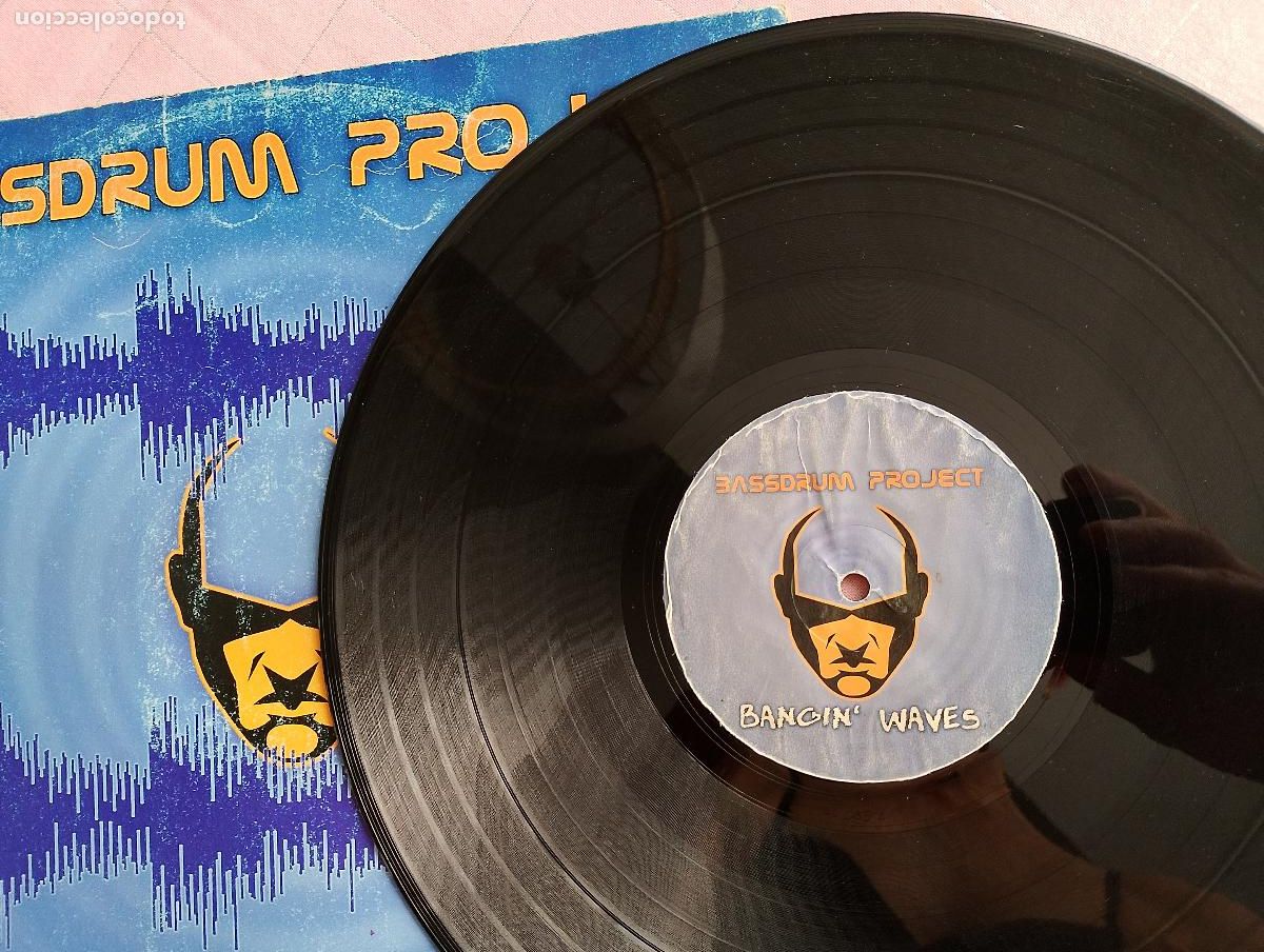 Discos de vinilo: Bassdrum Project &ndash; Bangin Waves, 2002, Electronic,Hard House, Techno - Foto 3