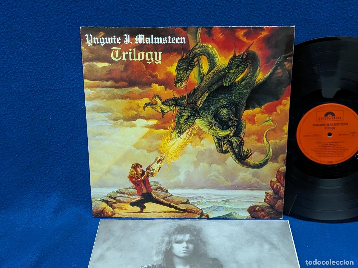 Discos de vinilo: YNGWIE MALMSTEEN - TRILOGY - LP GERMANY 1986 - INNER SLEEVE CON LAS LETRAS DE LAS CANCIONES -