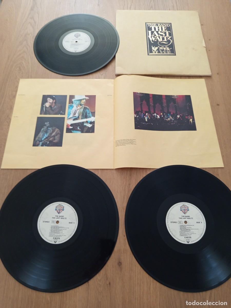 Discos de vinilo: JOYA TRIPLE LP. THE BAND / THE LAST WALTZ / SELLO WARNER BROS WB 66076 / A&Ntilde;O 1981 GERMANY / COMPLETO