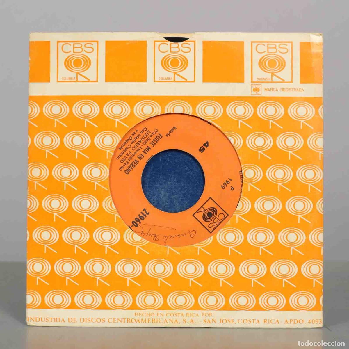 Discos de vinilo: SINGLE. FUISTE MIA EN VERANO. LEONARDO FAVIO. MI TRISTEZA ES MIA Y NADA MAS