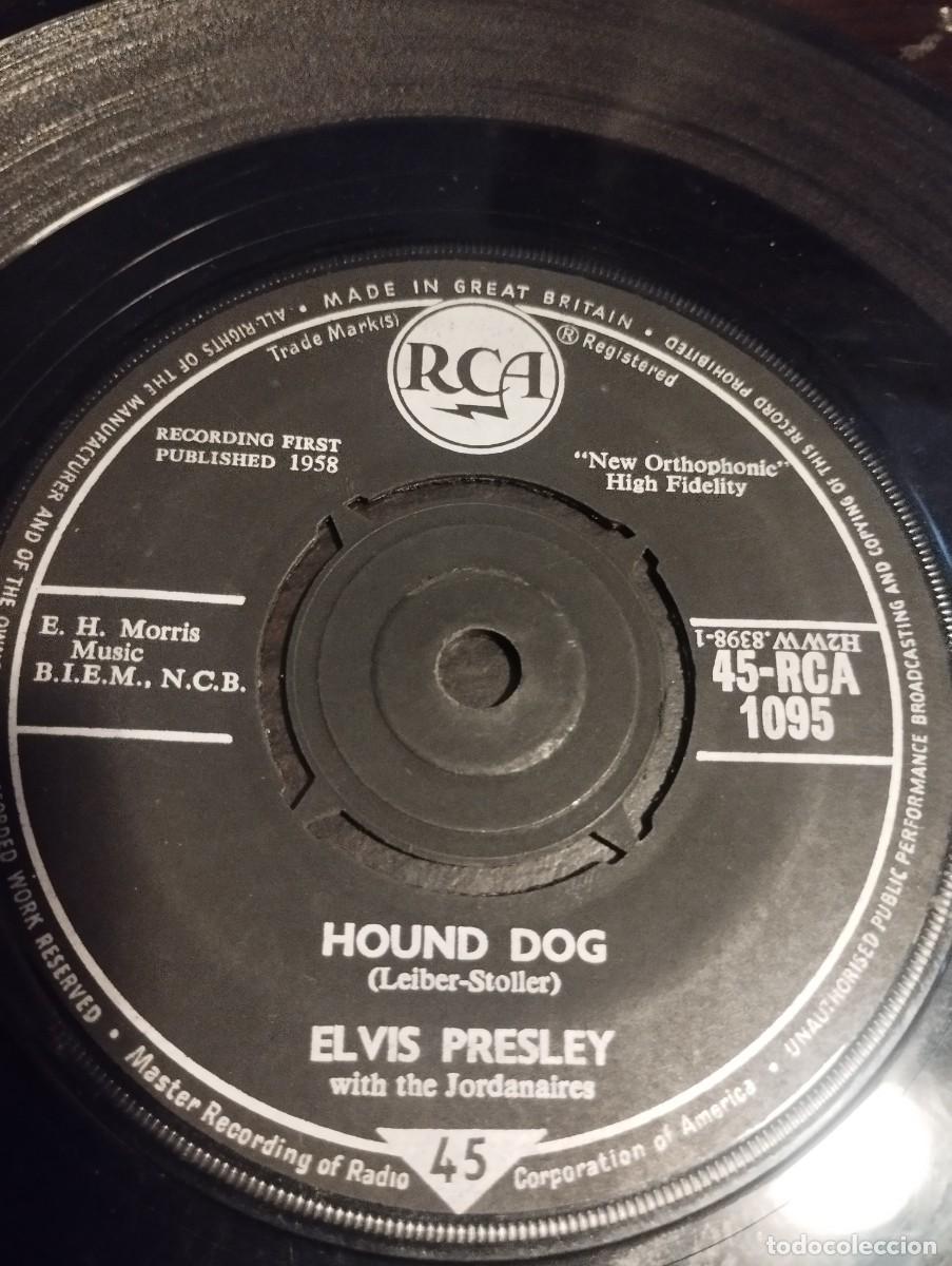 Vinyl records: Elvis Presley With The Jordanaires &ndash; Hound Dog / Blue Suede Shoes. 1958