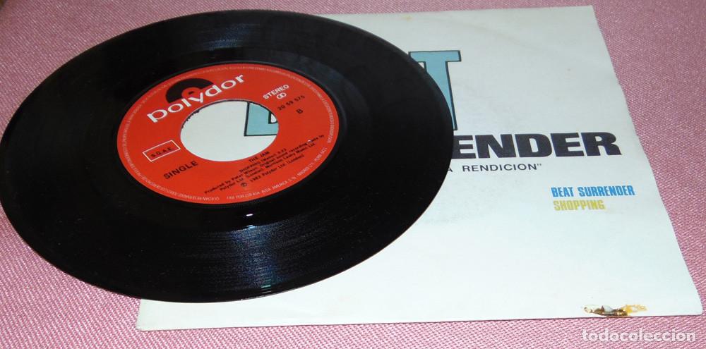 Discos de vinilo: The Jam &ndash; Beat Surrender - Toque A Rendicion - SINGLE 1982 - Foto 5
