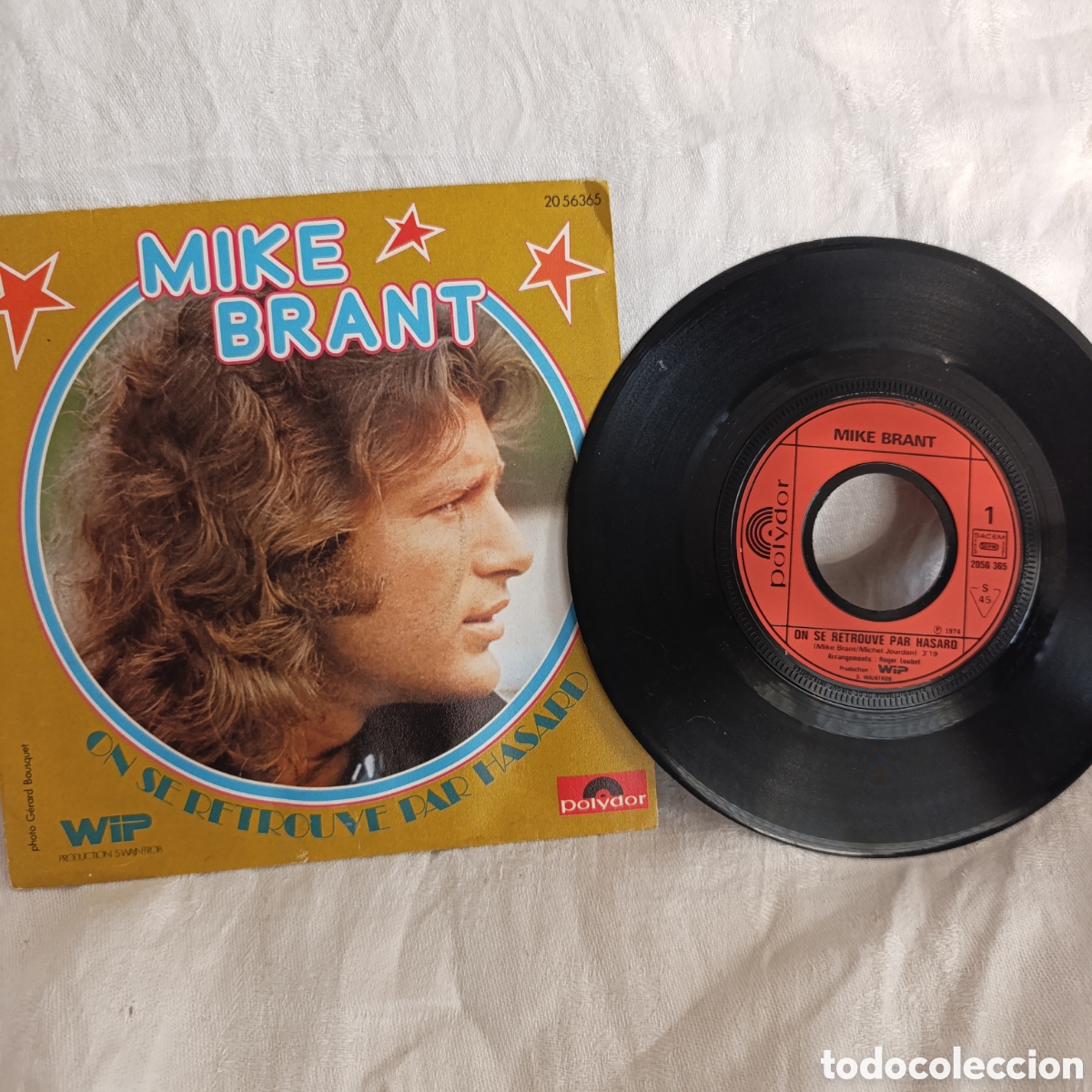 Discos de vinilo: Vinilo(45 RPM) de Mike Brant titulado &rdquo;On se retrouve par hasard&rdquo;, Polydor,1974