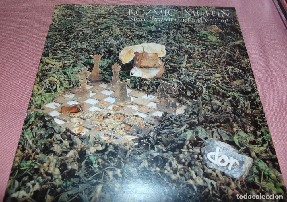 Discos de vinilo: KOZMIC MUFFIN &ndash; Space Between Grief And Comfort Dor Consolo - LP 1997 NUMERADO