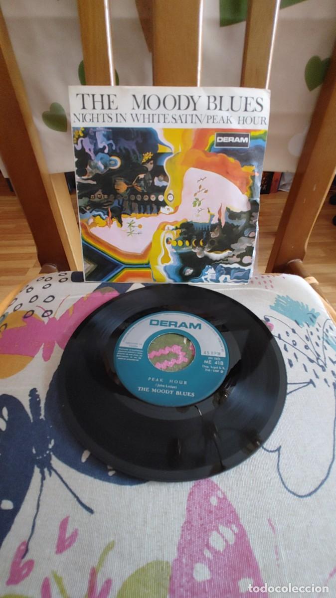 Discos de vinilo: THE MOODY BLUES-SINGLE NIGHT IN WHITE SATIN