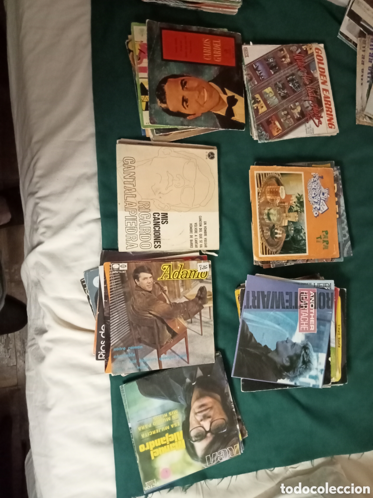 Discos de vinilo: 160 singles y EPS variados - Foto 3