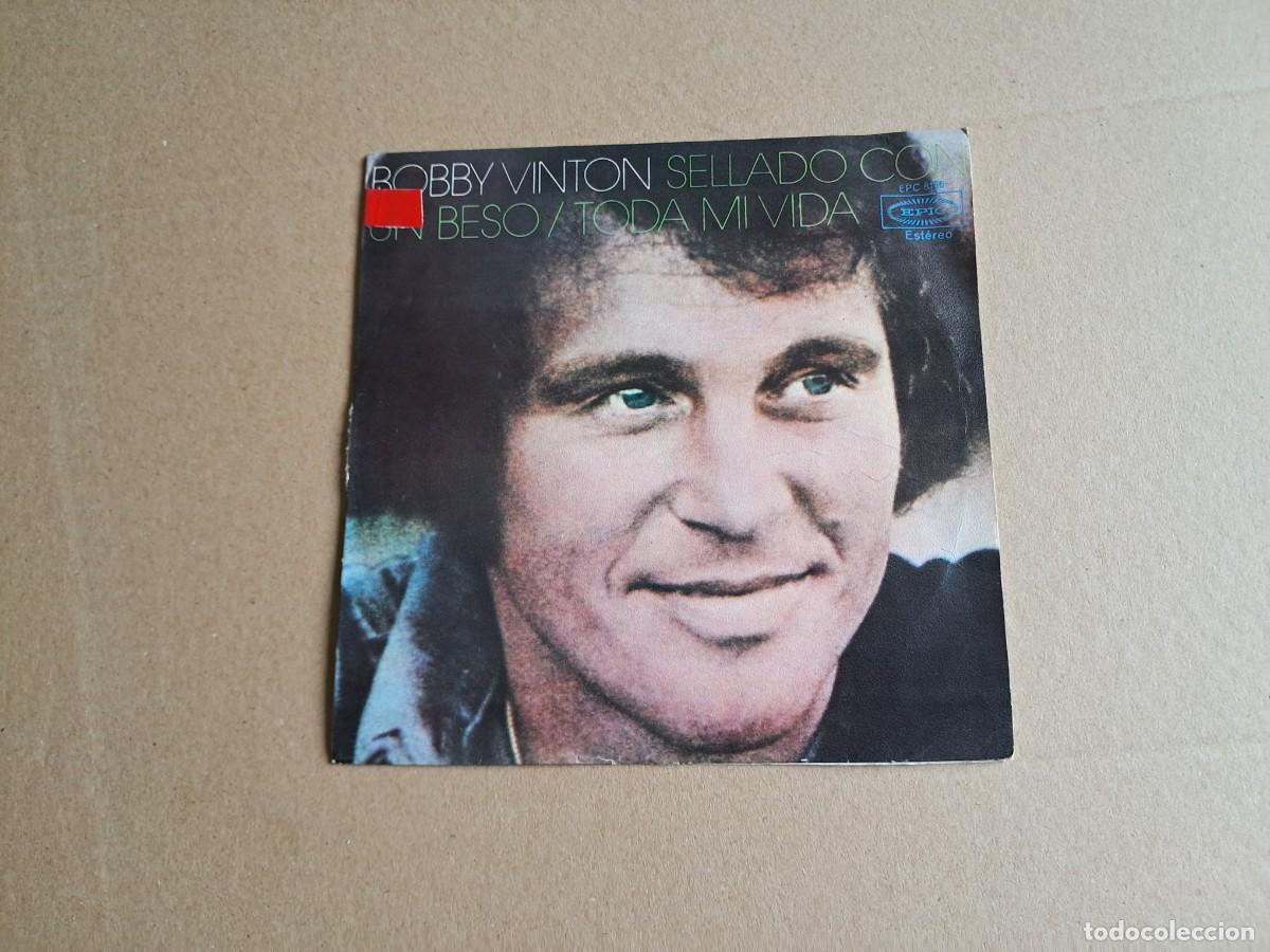 Discos de vinilo: BOBBY VINTON - SELLADO CON UN BESO SINGLE SINGLE 1972 EDICION ESPA&Ntilde;OLA