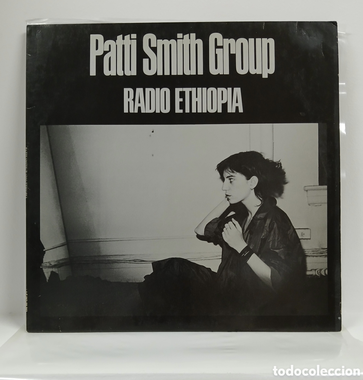 Discos de vinilo: PATTI SMITH GROUP &rdquo;RADIO ETHIOPIA&rdquo; LP. REED. GERMANY. 1977 (VG++)
