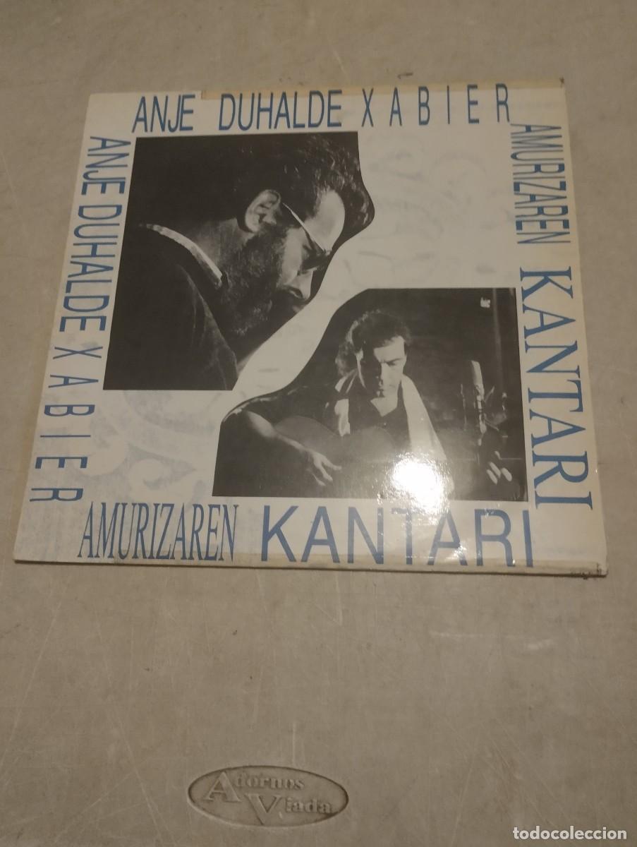 Discos de vinilo: ANJE DUHALDE LP XABIER AMURIZAREN KANTARI ESP.1990 INSERT LETRAS