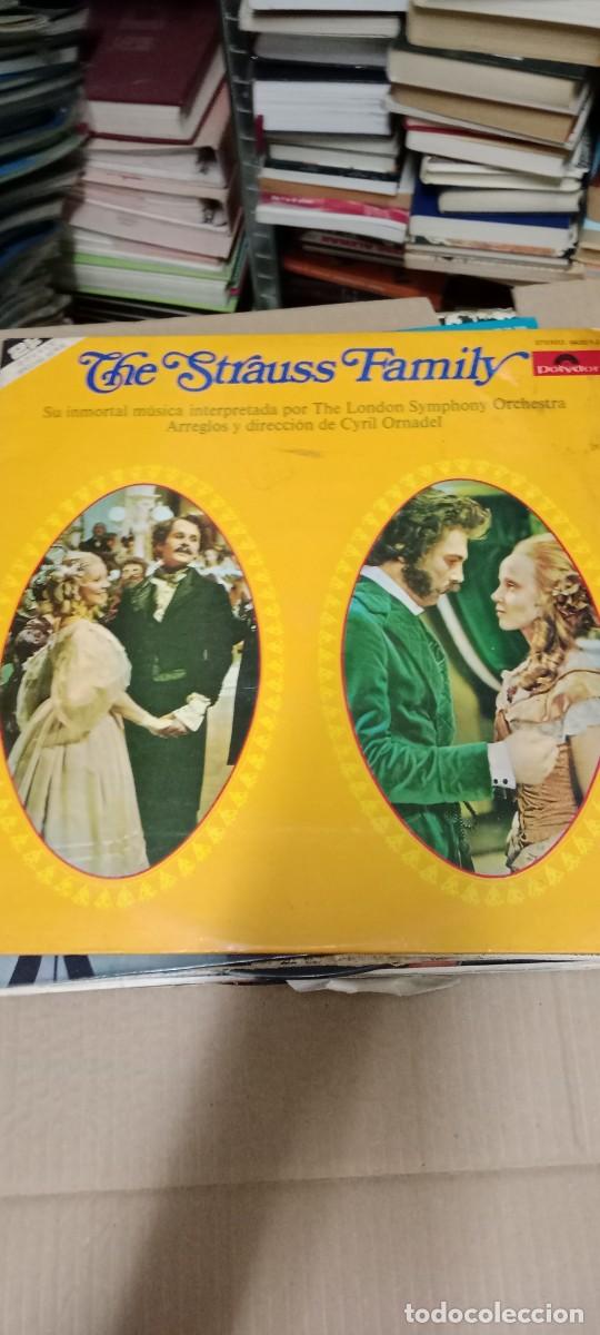 Discos de vinilo: THE STRAUSS FAMILY DISCO VINILO 12 PULGADAS GG-12D
