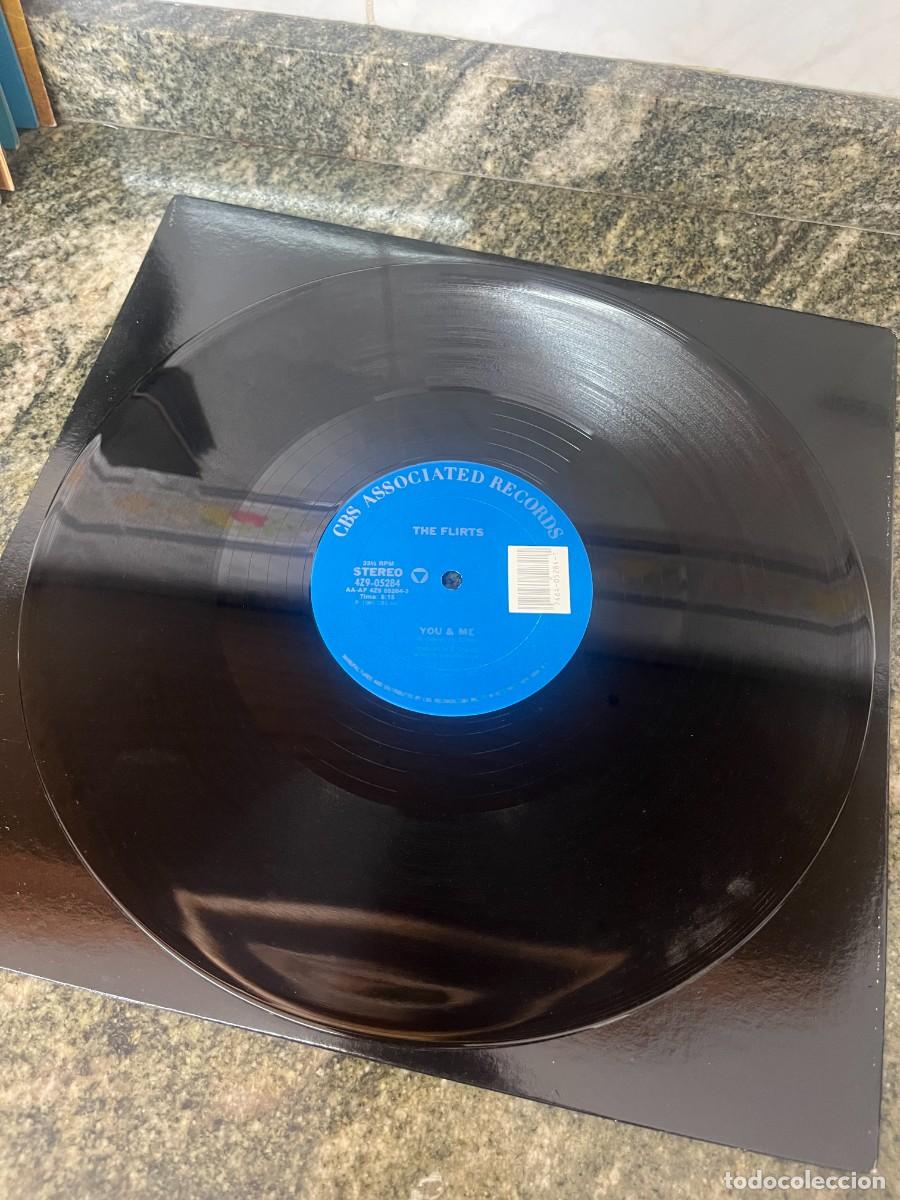 Discos de vinilo: The Flirts You & Me Maxi - Foto 2