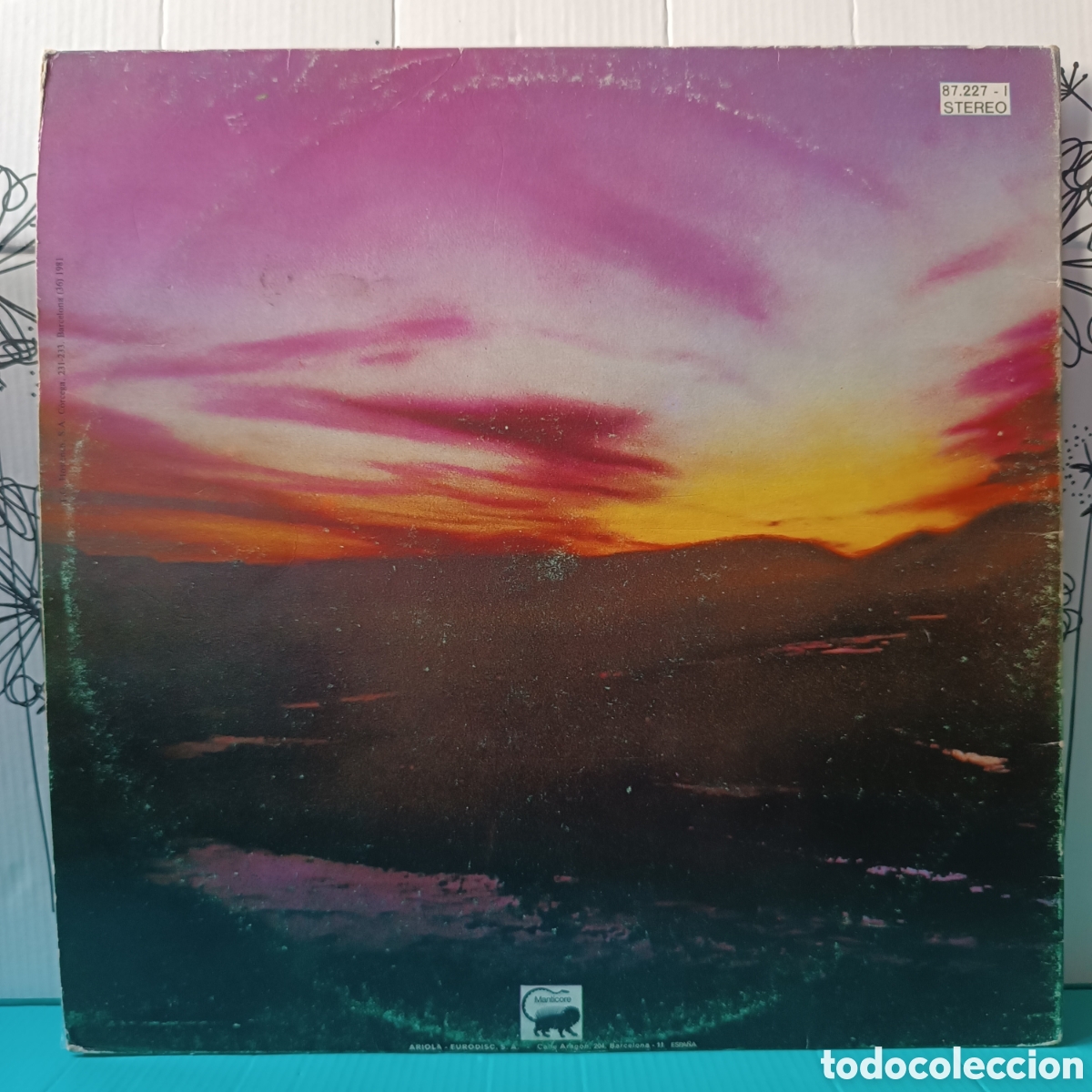Discos de vinilo: EMERSON, LAKE & PALMER. TRILOGY. LP. 1981 - Foto 2