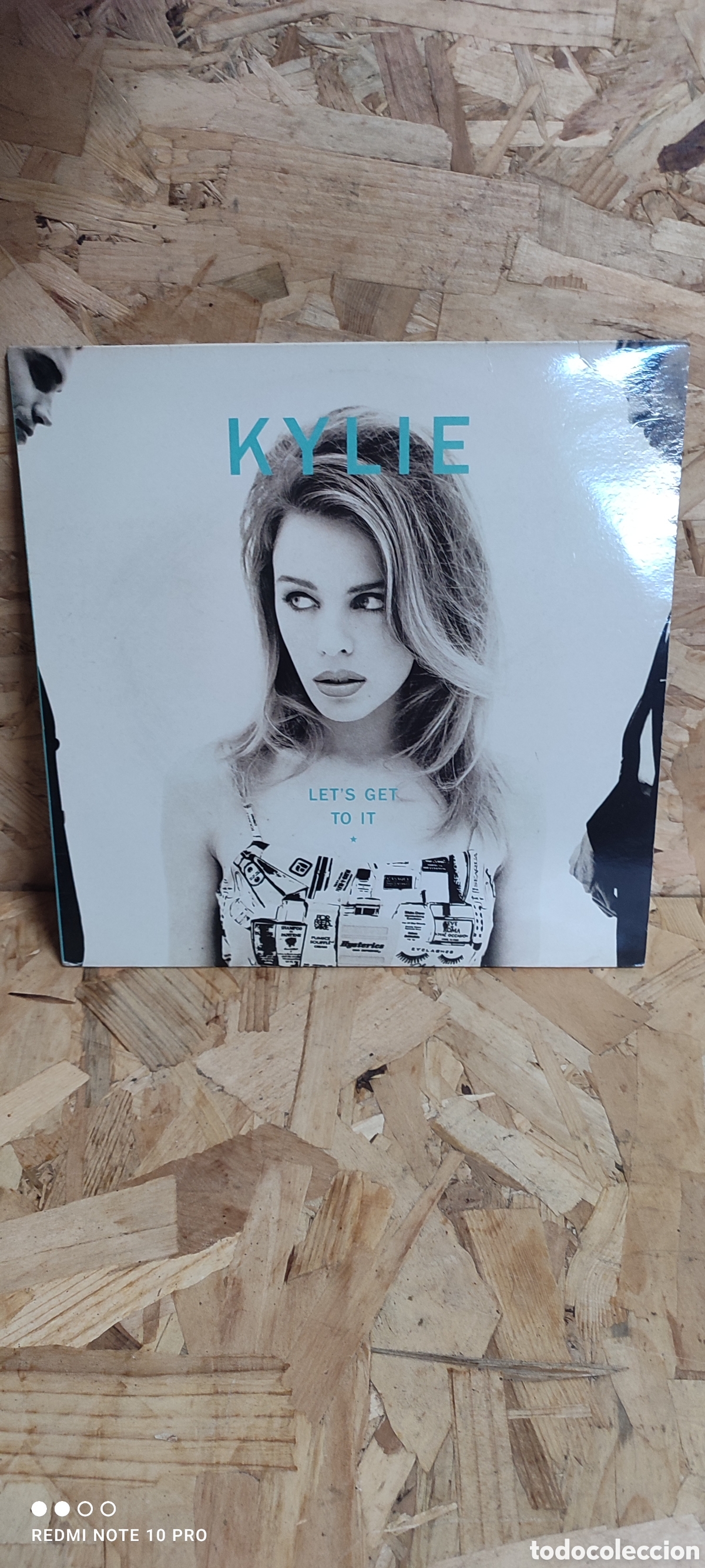 Discos de vinilo: Disco de Vinilo Let's Get To It de Kylie Minogue. Nuevo de expositor de tienda cerrada