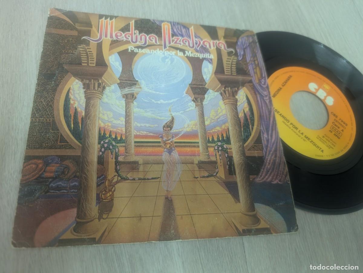 Discos de vinilo: MEDINA AZAHARA - PASEANDO POR LA MEZQUITA .. SINGLE DE CBS DE 1979 - ROCK ANDALUZ
