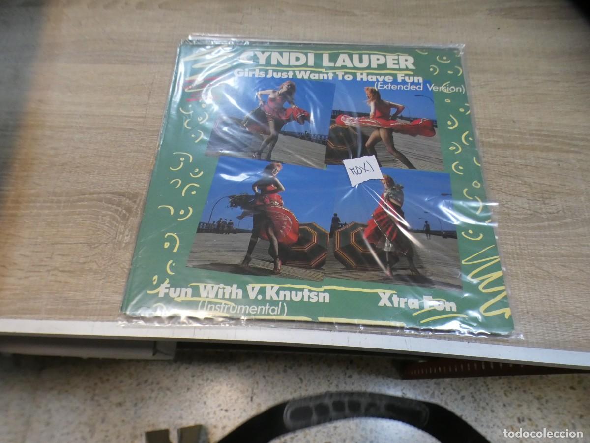 Discos de vinilo: ARKANSAS1980 LOTT769 VINILO LEVE USO AUN CORRECTO - CYNDI LAUPER MAXI