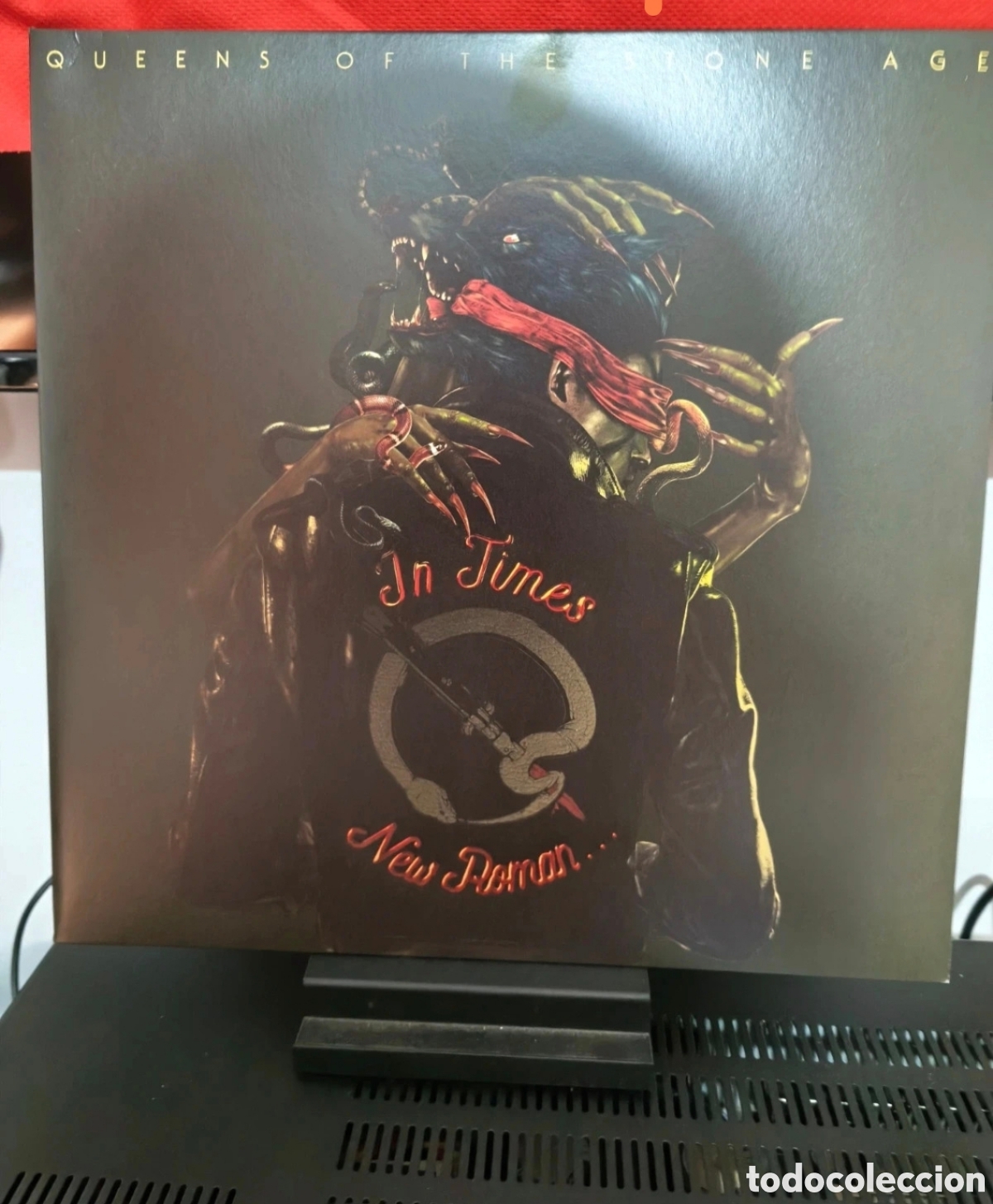 Discos de vinilo: Queens Of the Stone Age:-In Times NEW Roman: 2 LPS Edici&oacute;n limitada USA 2013
