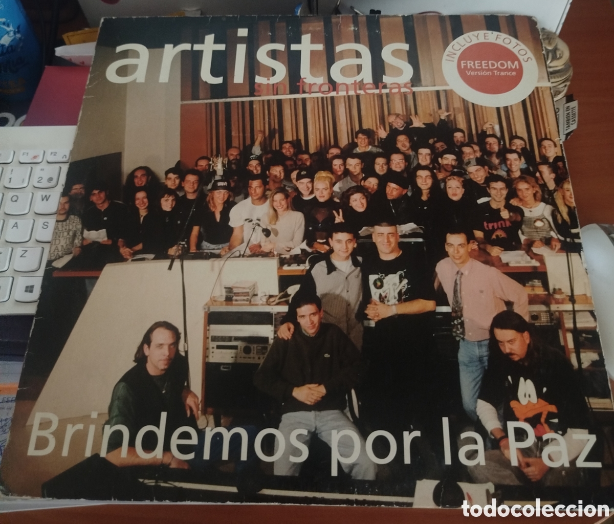 Discos de vinilo: Artistas sin fronteras - Brindemos por la paz