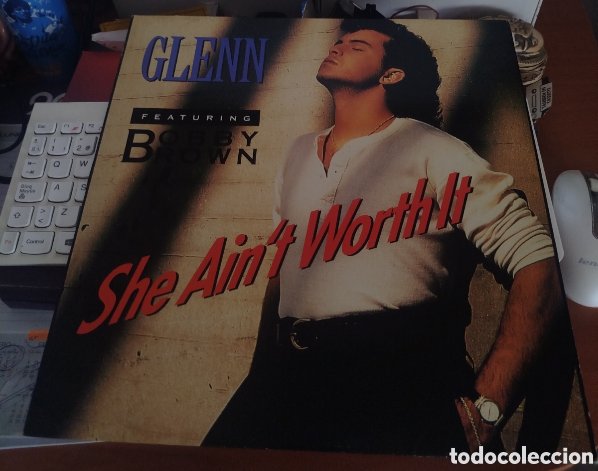 Discos de vinilo: Glenn Medeiros Featuring Bobby Brown &ndash; She Ain't Worth It