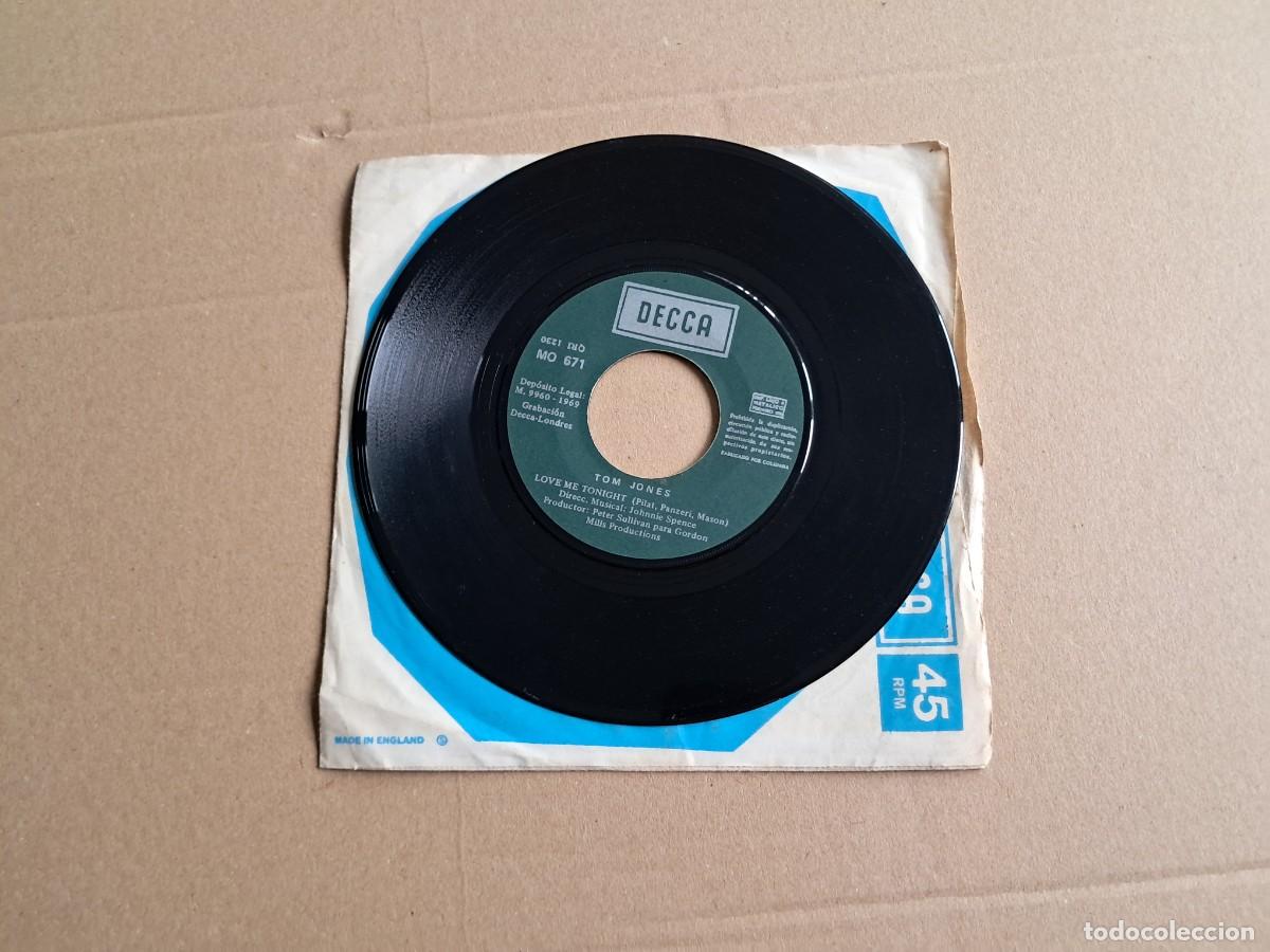 Discos de vinilo: TOM JONES - LOVE ME TONIGHT SINGLE 1969 EDICION ESPA&Ntilde;OLA