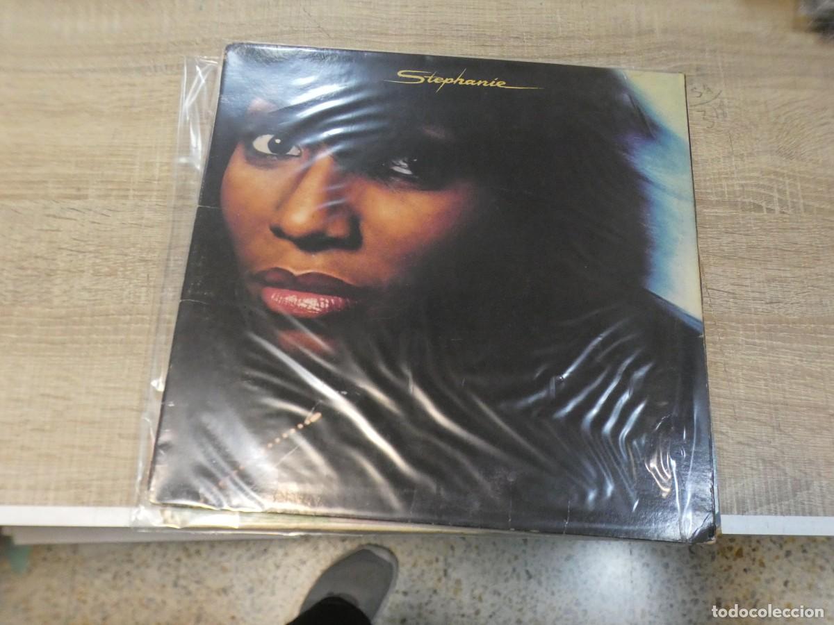 Discos de vinilo: ARKANSAS1980 LOTT745 VINILO DESTROZADISIMO A TU RIESGO 1 EURO STEPHANIE MILLS