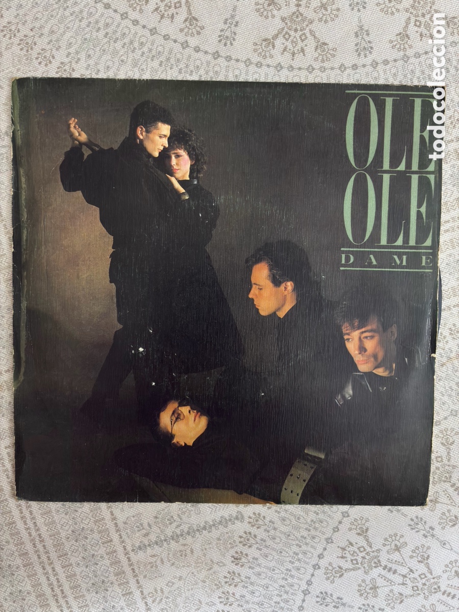 Discos de vinilo: Single 7&rdquo; Ol&eacute; Ol&eacute; - Dame / Des&aacute;tame (CBS A 3573, Espa&ntilde;a 1983) Synth-Pop / Vicky Larraz
