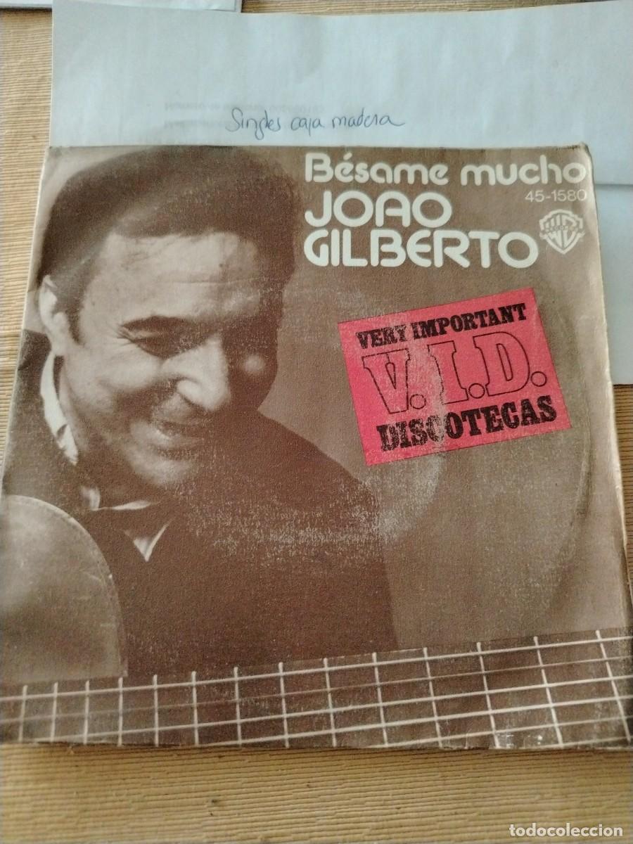 Discos de vinilo: Single vinilo Joao gilberto b&eacute;same mucho