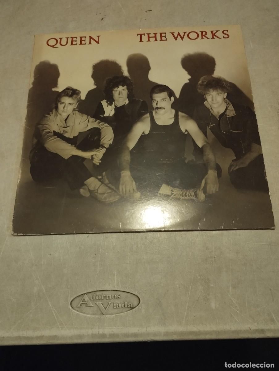 Discos de vinilo: QUEEN LP THE WORKS ESP.1984 ENCARTE LETRAS