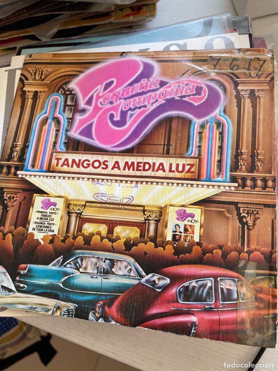 Discos de vinilo: Peque&ntilde;a compa&ntilde;&iacute;a tangos a media luz single