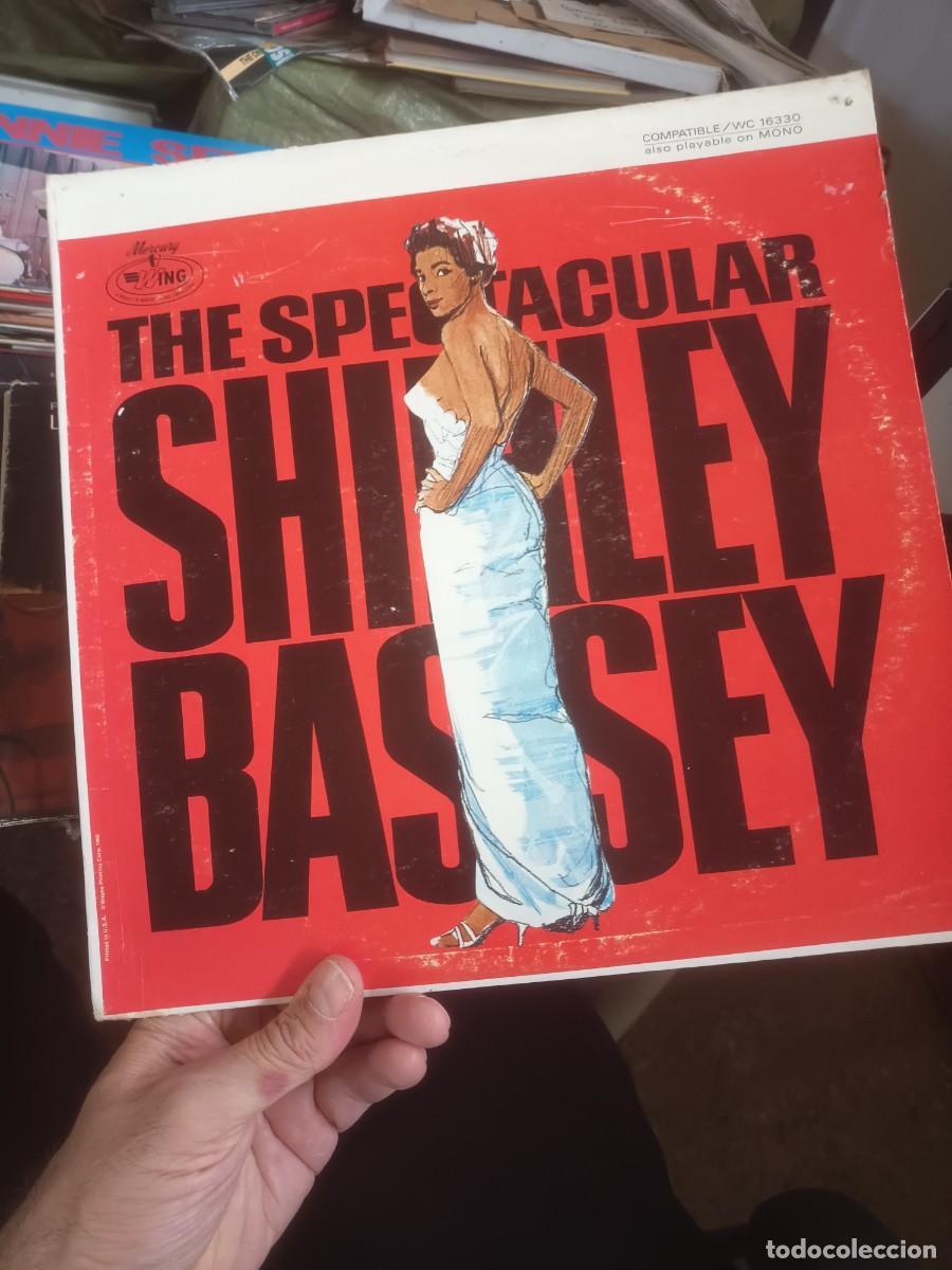 Disques de vinyle: LP THE SPECTACULAR SHIRLEY BASSEY